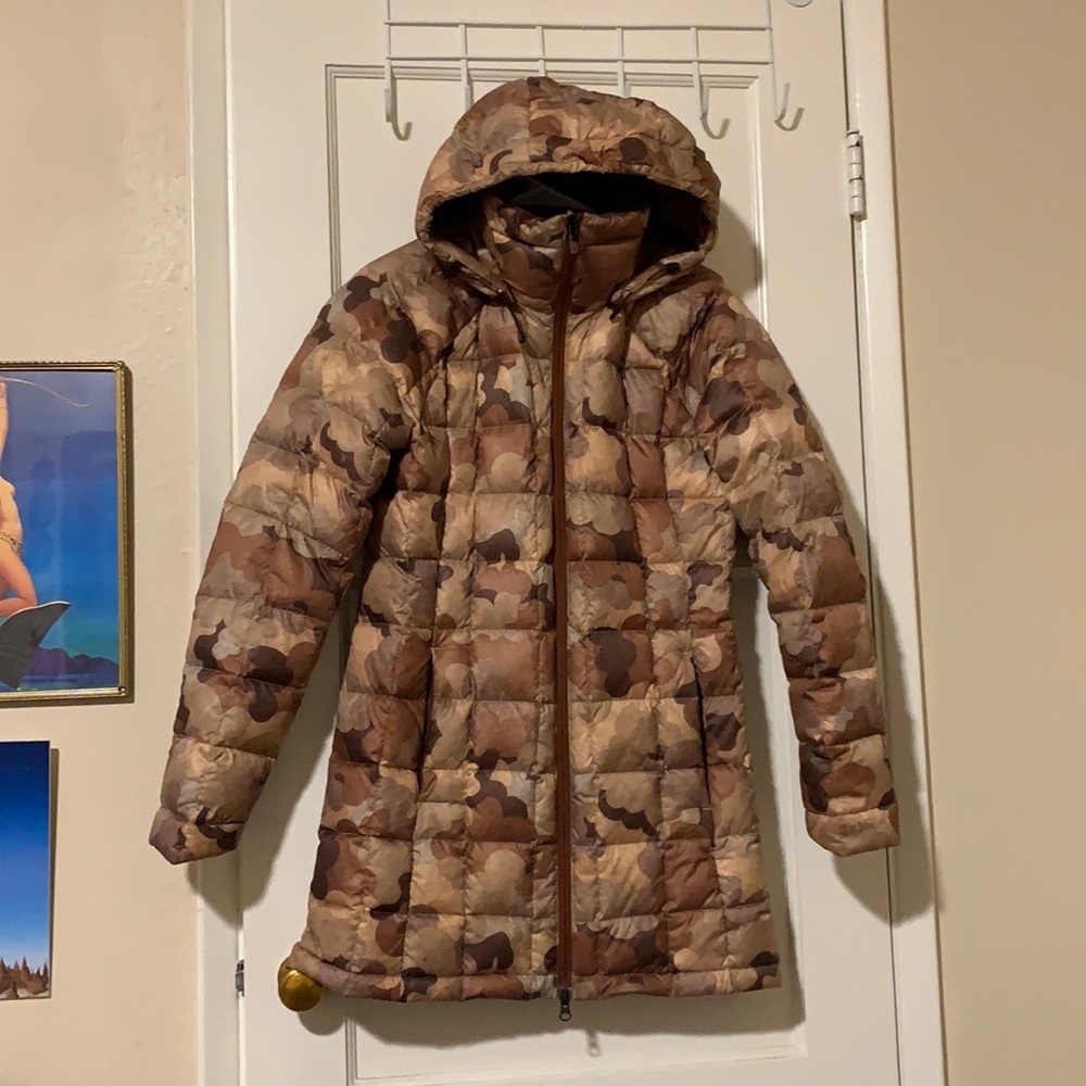Camo Burton Puffy Parka
